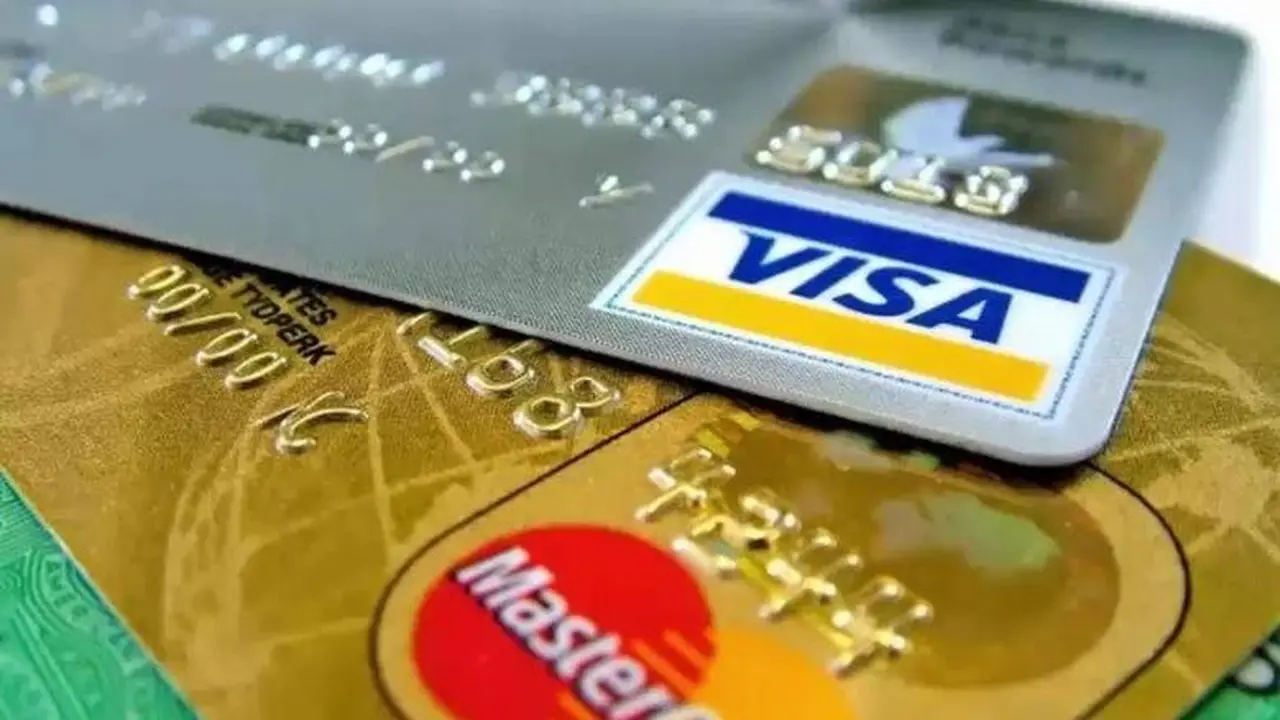 ماذا تفعل إذا سحبت أموال تالفة من الصراف الآلي؟ إجراءات الاستبدال السريعة